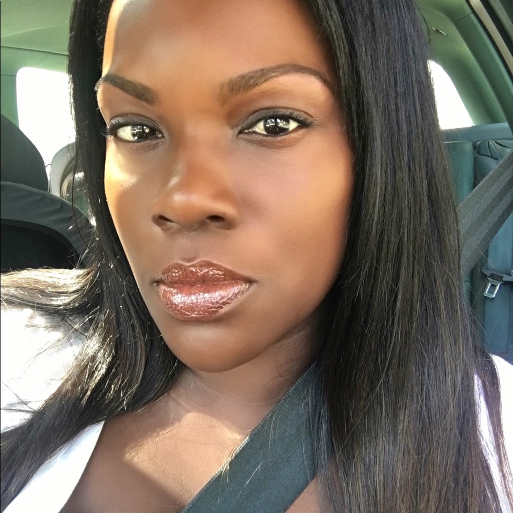 Meet your Posher, Shakonda